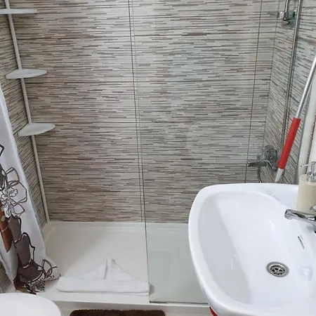Cozy Near The Ocean Apartament *